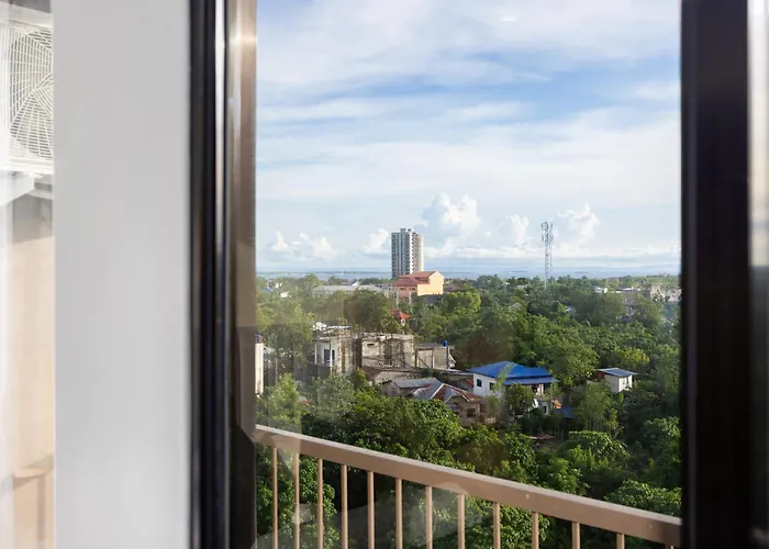 Boutique Sunset Mactan Near Airport Apartment